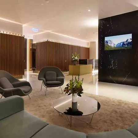 Modern 3 Bedroom Apartment In Southbank Melbourne Exterior photo